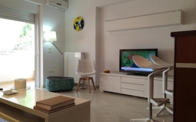 City Break Vouliagmenis