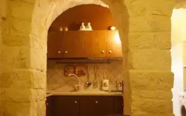 Trulli Arco Antico