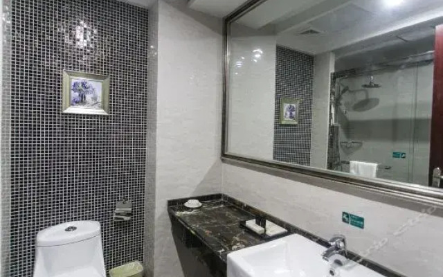 Kunshan Lotus Hotel