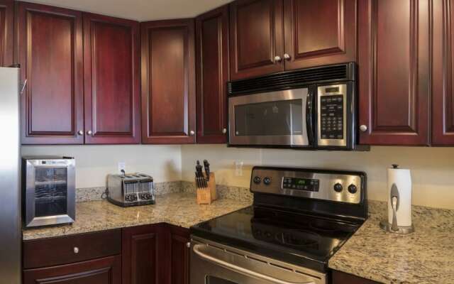 Bella Vista 601 - 3 Br Condo