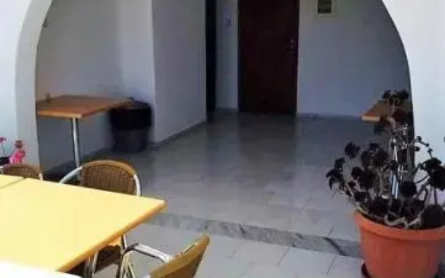 Protopapas Rooms