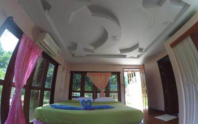 Baan Suan Tayida Homestay