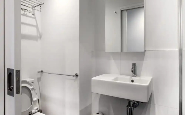 Roomerang at Katherine Place 23