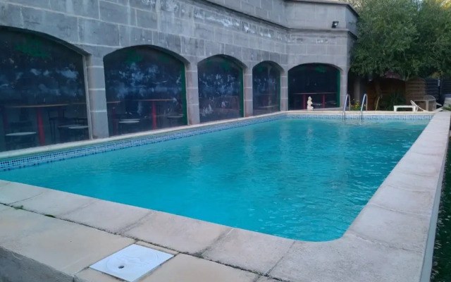 Jardin de Tredos - Libertine Hotel for Caters to Adults