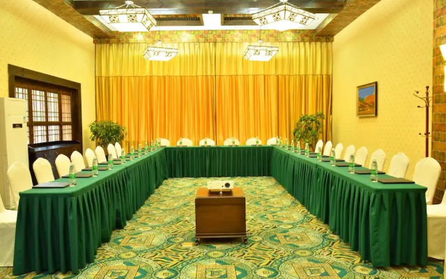 Holiday Inn Jiuzhai Jarpo