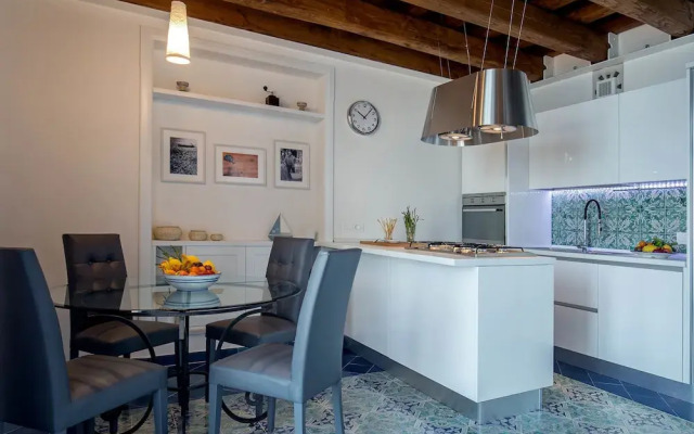 Starhost Vietri sul Mare