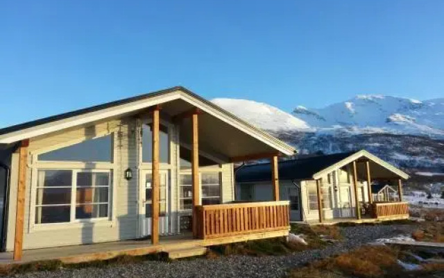 Artic-Lyngen Sjøcamp