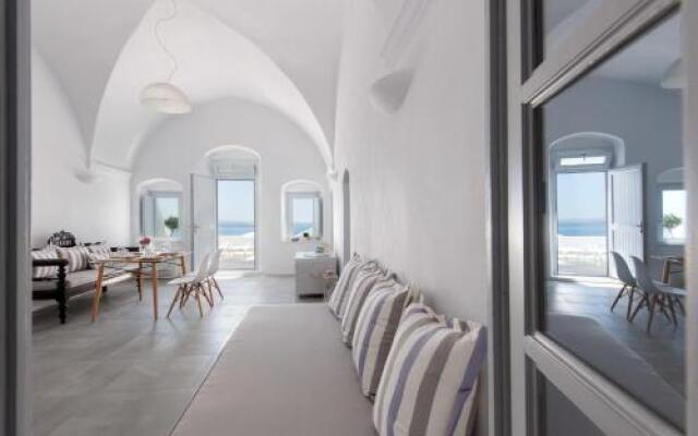 Evmenia Luxury Cave Villa