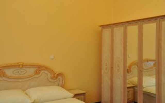 Apartmány vila Týniště