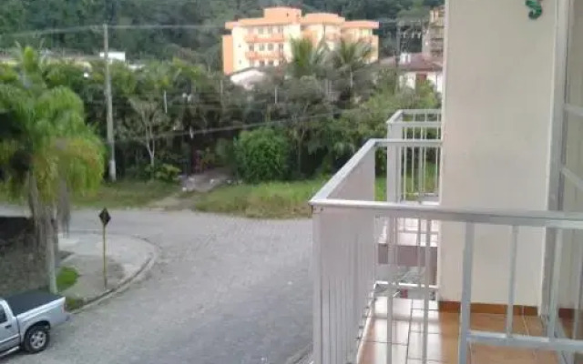Apartamento Condomínio Paola