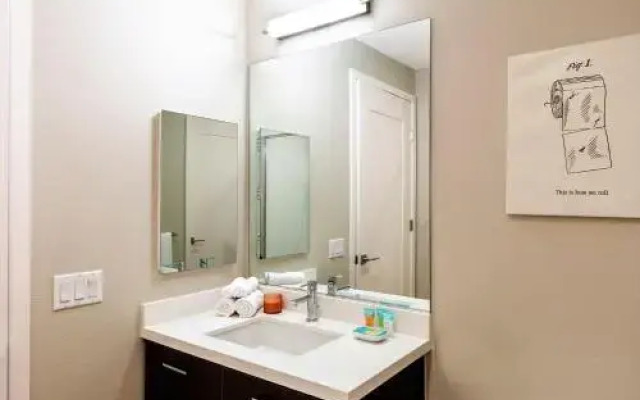 Stay Alfred on Kettner Boulevard