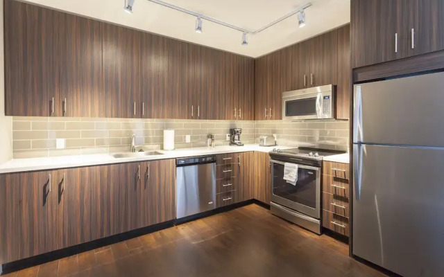 Downtown Lux Apartments by Barsala
