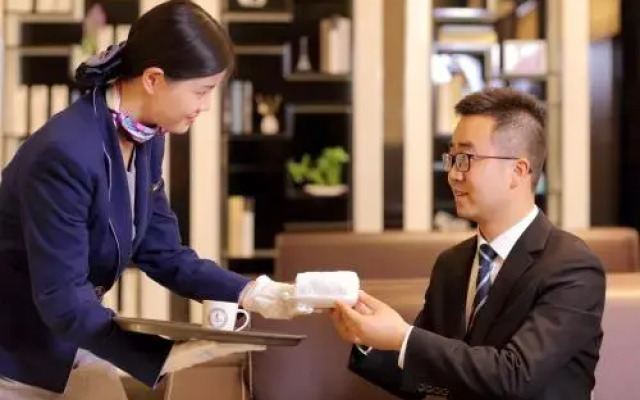 Lavande Hotel Tianjin Binhai Yujiapu Finacial Center