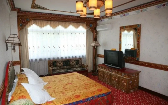 Jin Bo Grand Hotel