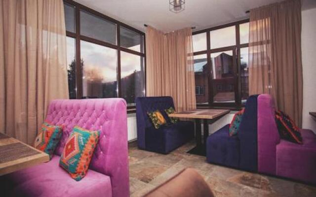 Rahat Hotel