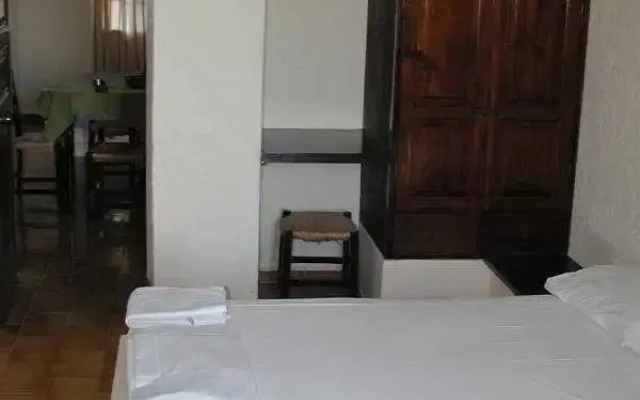 Penelope Apartments