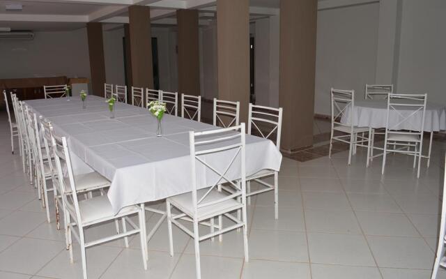 Hotel e Restaurante Canta Galo