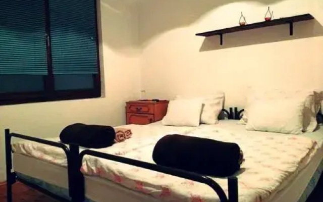 Old Bridge Room
