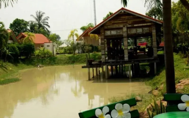 Tharawadee Resort