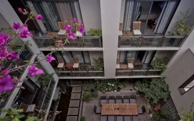 Yakamoz Resort Shuanglang Hai Street Branch