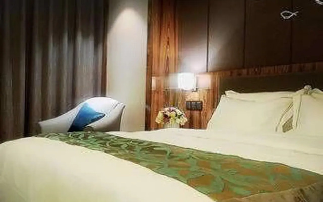 Lang Ting Intercontinental Hotel