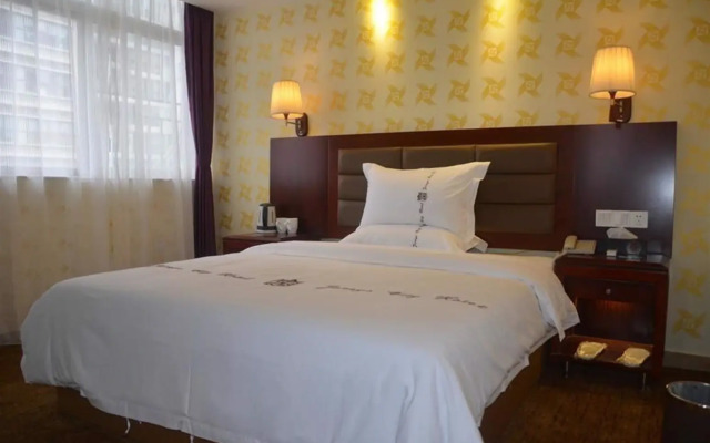 Rezen Dong Hotel (Shenzhen Huaqiangbei)
