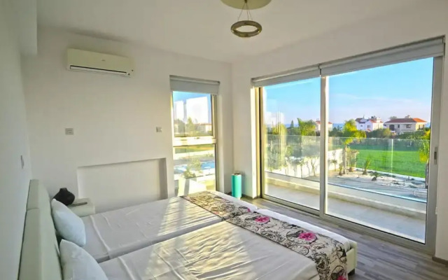 Sky White Pearl Villa