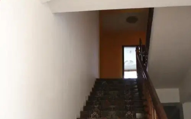Otos Guest House