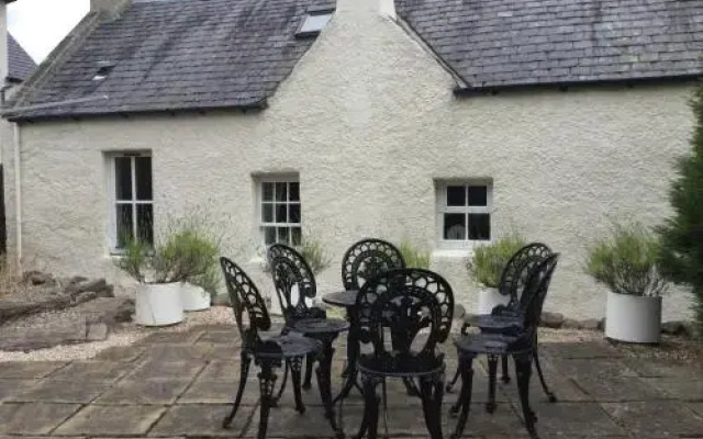 Inverness Apartments & Cottages