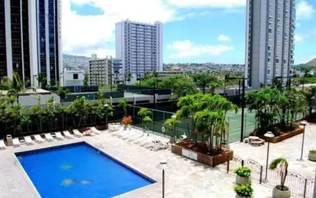 Waikiki Sunset Apartment