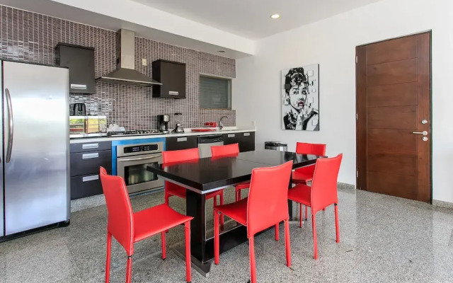 Infinito Penthouse 201 by RedAwning