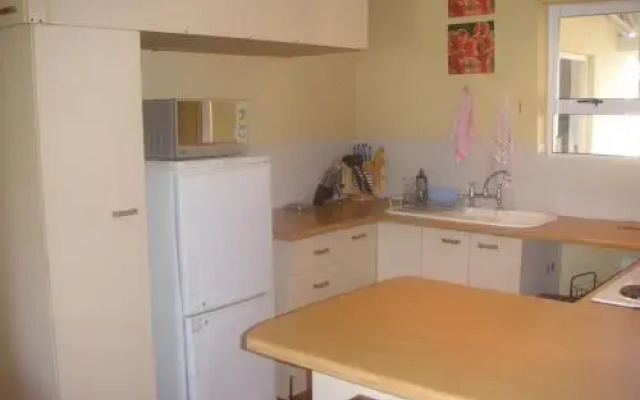 Waterside Living MC03