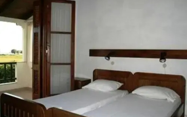 Melina Apartments