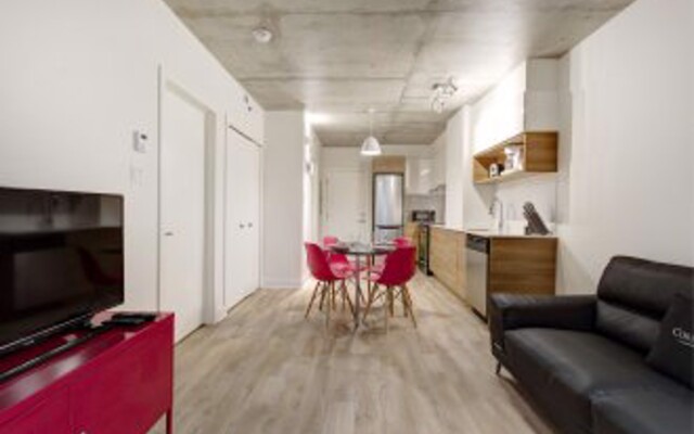 Hexagone by CorporateStays