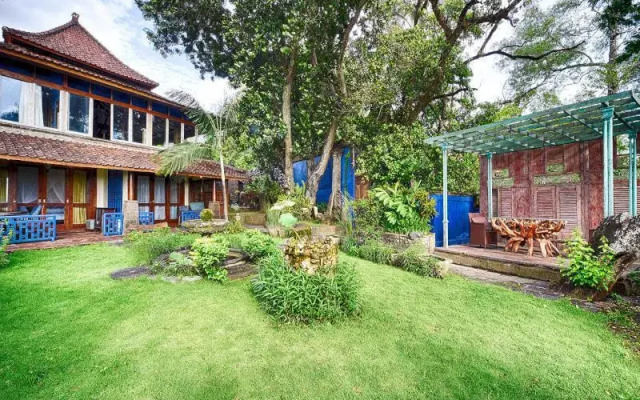Indigo House Inn