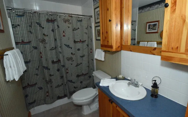 1br: Camp 4 # 18