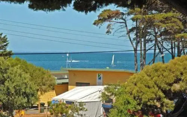 The Esplanade Holiday Home