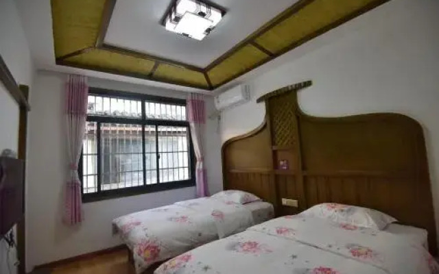 Zhangjiajie Woniuyizhan Shiqu Store