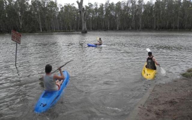 Gogeldrie Weir Park