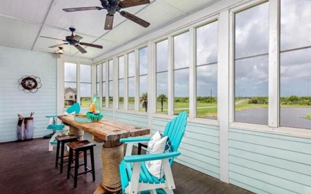 1 Biscayne 3 Bedroom Home by RedAwning, Port Bolivar