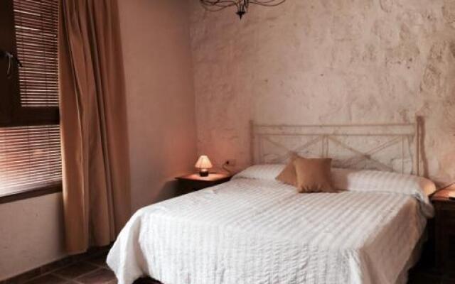 Hostal Avenjúcar