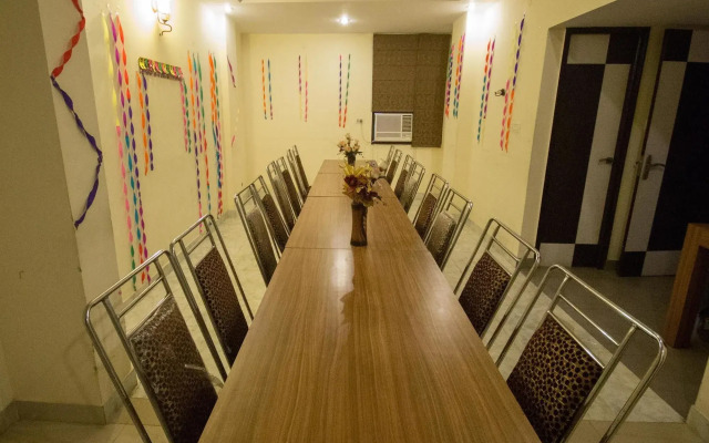 OYO 2263 Hotel Govinda Royal