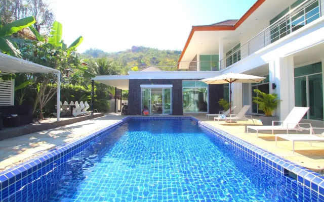 Phu Montra Luxury Sea View Mansion