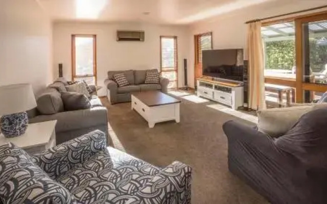 Mollymook Fantastic Holiday House