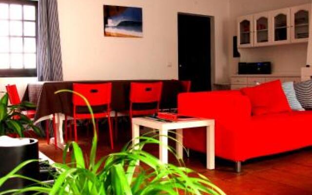 Surfing Inn Peniche - Hostel