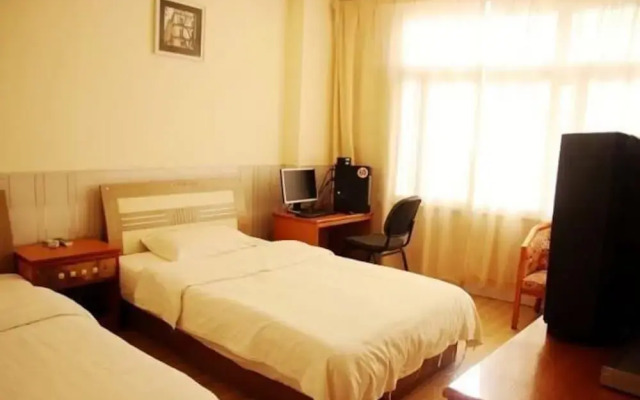 Tianruifu Hotel-qingdao