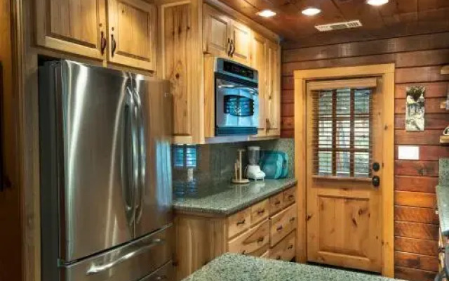 Sugar Pine Suite