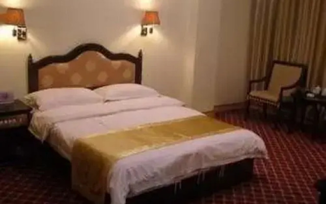 Daxianglong Tea Theme Hotel - Baoshan