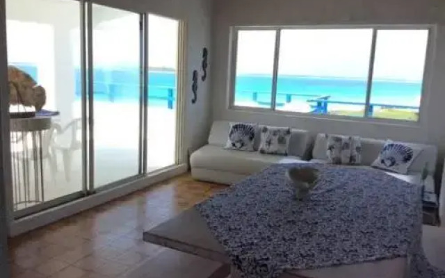 Edificio Sarie Bay