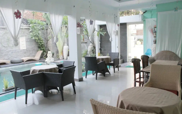 Airy Kuta Kartika Plaza Samudra 55 Bali